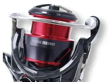 Daiwa - Naviják 20 Fuego LT 2500-XH (1)