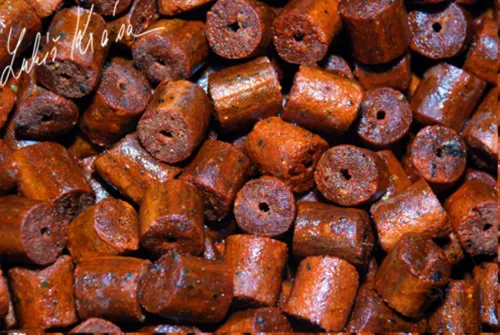 LK Baits Pelety Salt Salmon Pellets 1kg